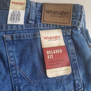 Wrangler Rugged Wear Blue Jeans 36X30 Mens Relaxed Fit 100% Cotton New w/o Tags